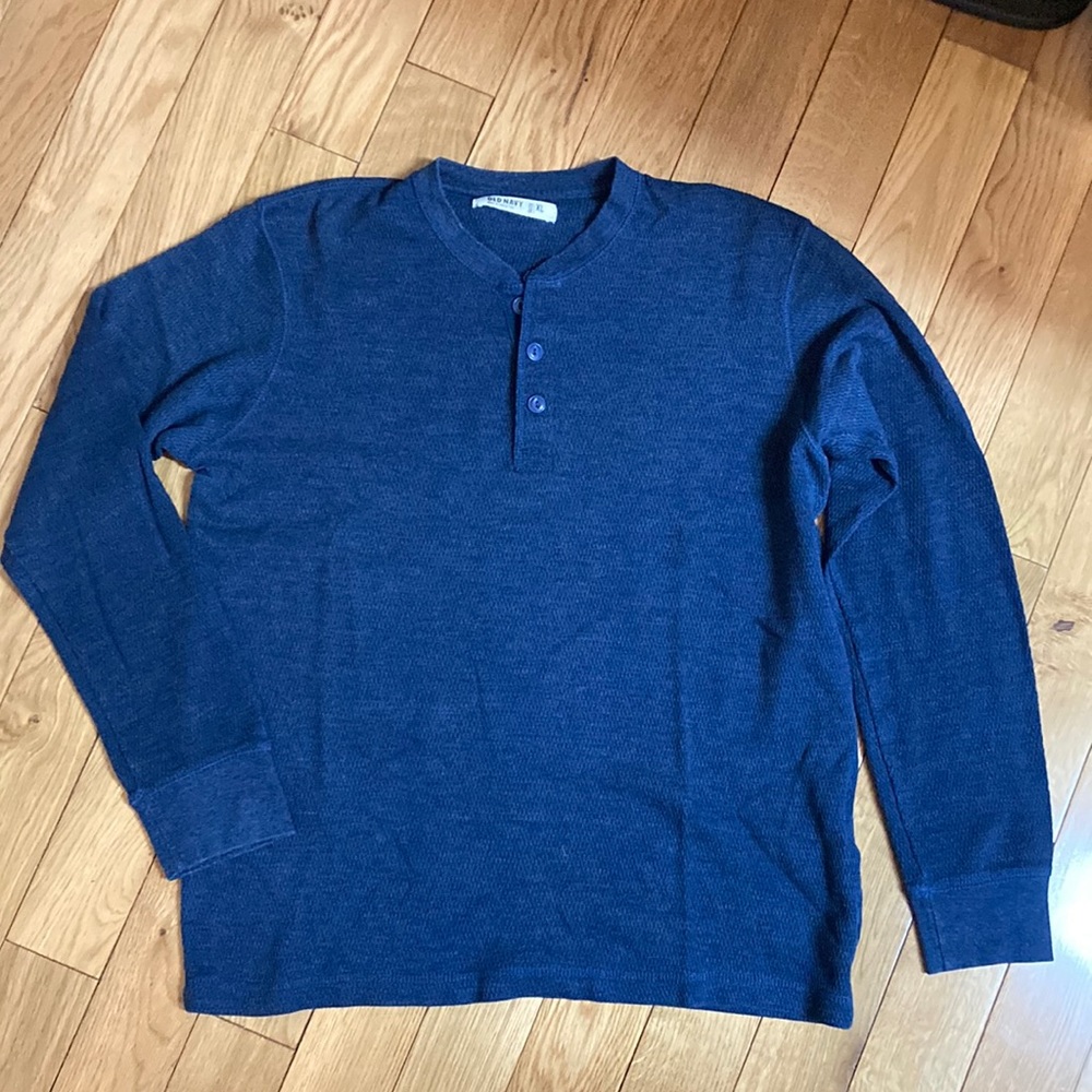 Mens Old Navy thermal knit navy blue Henley